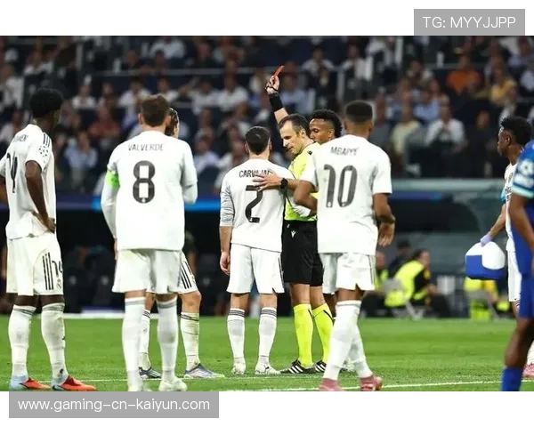 维尼修斯点球稳定罚进皇马领先